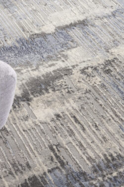 Alternative view of GNE04 BLUE/GREY