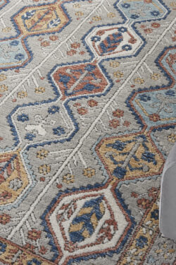 Alternative view of QUA15 GREY/MULTI