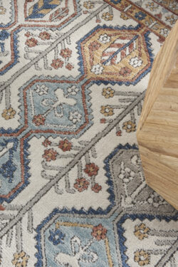 Alternative view of QUA15 IVORY/MULTI