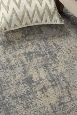Alternative view of RUS01 IVORY/SILVER
